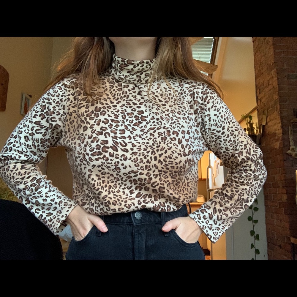 Cheetah Turtleneck Vintage Small